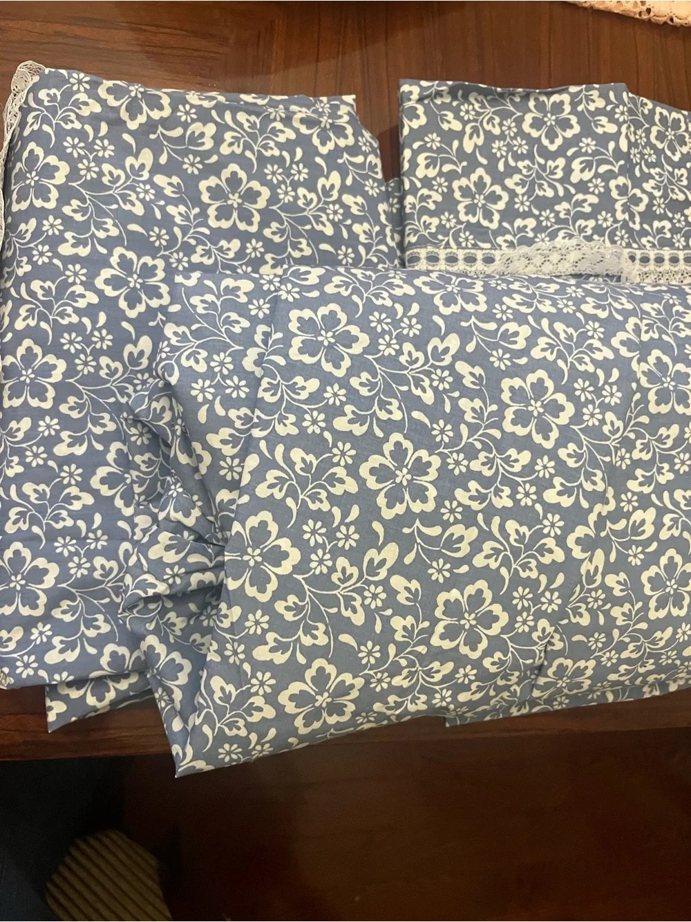 Blue and White Utica Floral Full size Sheet set